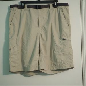 Columbia Men’s Silver Ridge cargo shorts